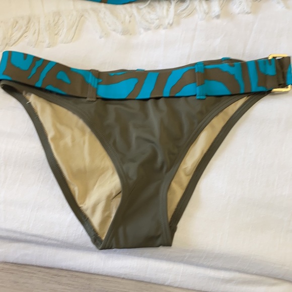 Victoria secret brand new with out tags - Picture 4 of 10